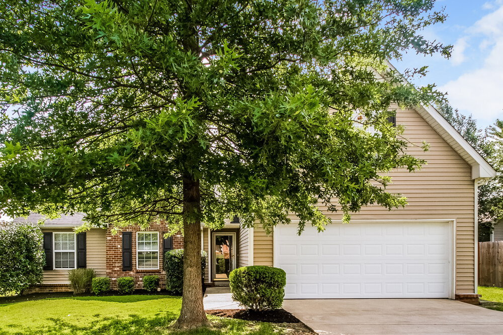1445 St Andrews Dr in Murfreesboro, TN - Building Photo
