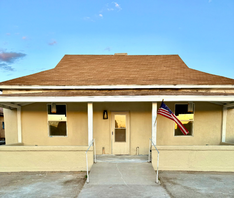 908 Texas Ave in Alamogordo, NM - Building Photo