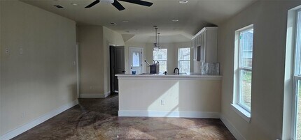 7952 Hull Ave in Dallas, TX - Building Photo - Building Photo