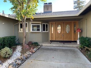 1431 Vancouver Way in Livermore, CA - Building Photo - Building Photo