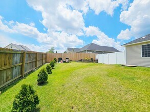 52 Century Dr in Cameron, NC - Building Photo - Building Photo