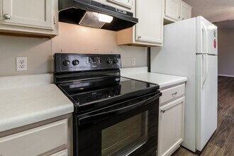 13201 Hummingbird Ln, Unit D in Alexander, AR - Building Photo - Building Photo