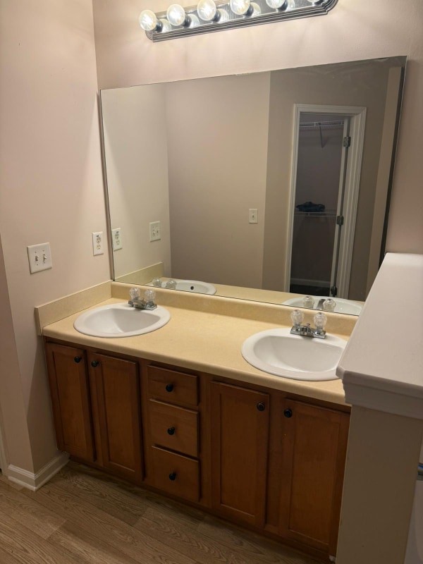 902 Amber Trail