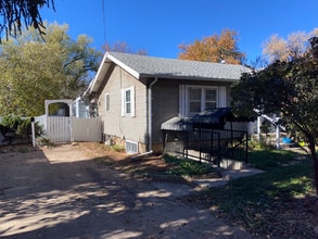 521 S Bryan Ave in Fort Collins, CO - Building Photo - Building Photo