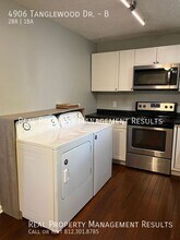 4906 Tanglewood Dr in Evansville, IN - Building Photo - Building Photo