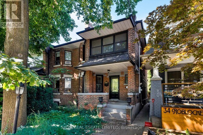 property at 32 Roblocke Ave