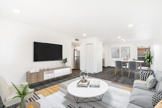 2515 Clara Ln, Unit 134 in San Antonio, TX - Building Photo - Building Photo