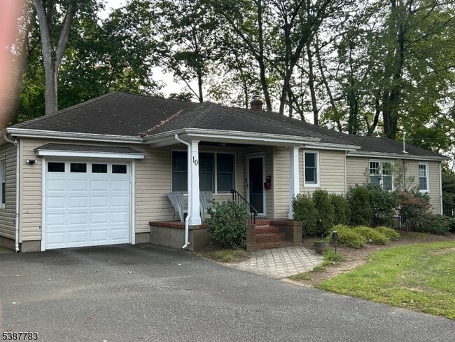 property at 10 Montvale Ave