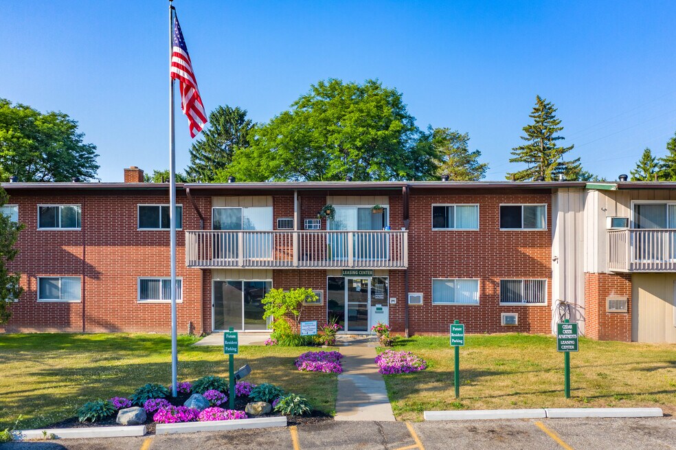 Carriage Lane Apartments and Nearby Okemos Apartments For Rent Okemos, MI