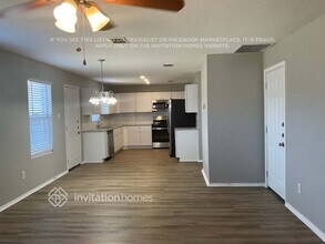 3012 Cesareo Dr in Grand Prairie, TX - Foto de edificio - Building Photo