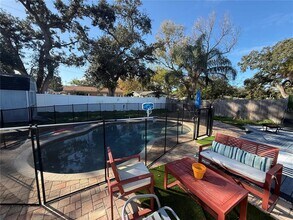 3066 19th Pl SW in Largo, FL - Building Photo - Building Photo