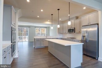 9105 Fox Stream Way in Upper Marlboro, MD - Building Photo - Building Photo