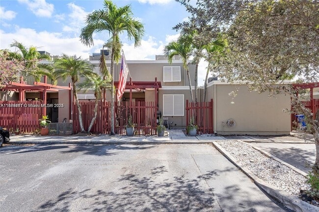 1281 W Fairway Rd