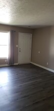 1807 Kraig Dr in Crawfordsville, IN - Foto de edificio - Building Photo