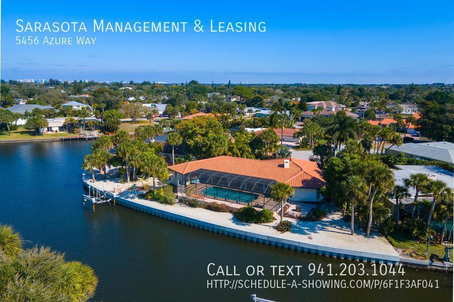 5456 Azure Way in Siesta Key, FL - Building Photo