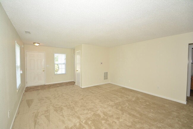 15224 Fawn Meadow Dr in Noblesville, IN - Foto de edificio - Building Photo