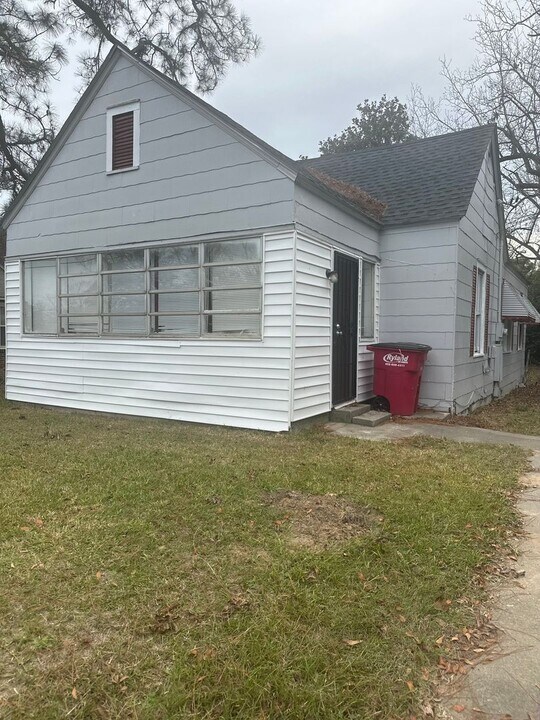 643 Heard Ave in Macon, GA - Building Photo