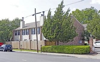 294 W Mountain St in Fayetteville, AR - Building Photo