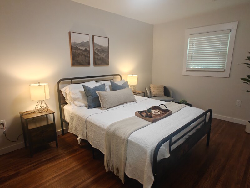 920 Friendly Pl in Charlotte, NC - Foto de edificio