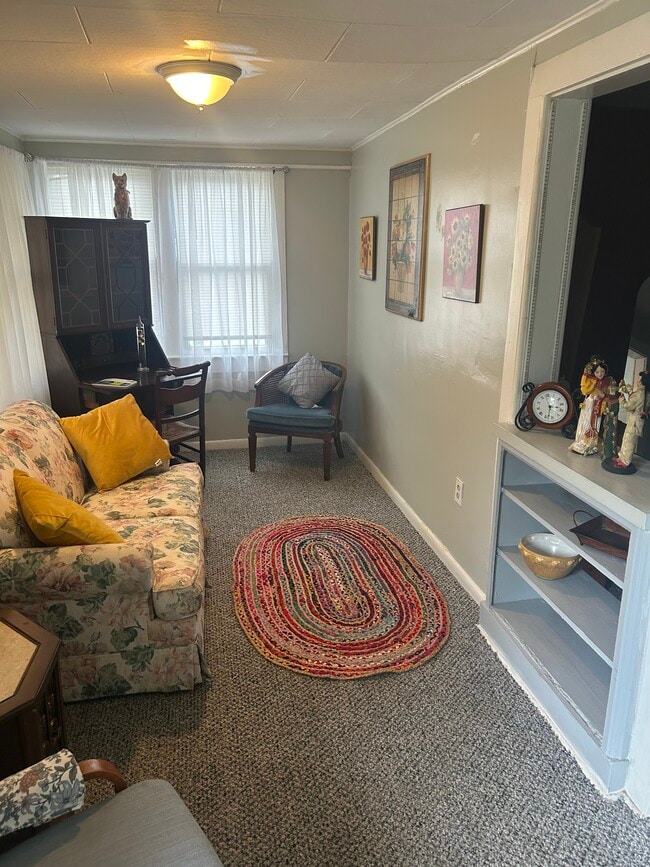 6416 River Rd, Unit Riverfront