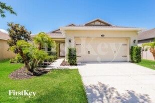 11634 Tangle Stone Dr in Gibsonton, FL - Building Photo