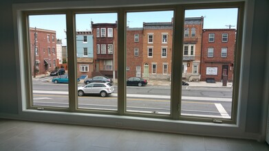 603 E Girard Ave, Unit 3rd floor in Philadelphia, PA - Building Photo - Building Photo