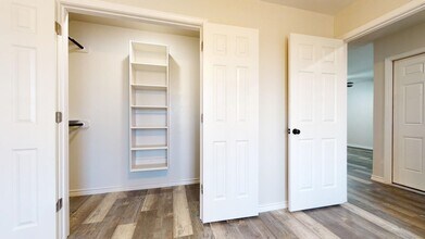415 James St in Sterling, OK - Building Photo - Building Photo
