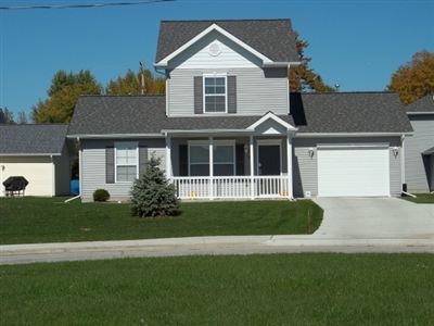 Wickes Park Homes in Saginaw, MI - Building Photo