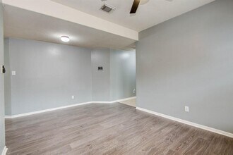 6114 Winter Oak St in Pearland, TX - Building Photo - Building Photo