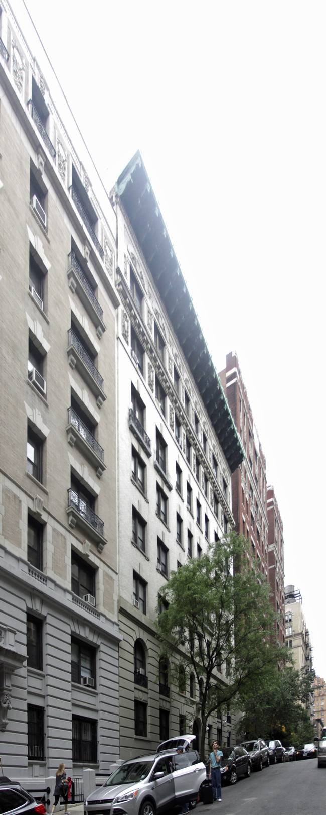 309 West 99th Street in New York, NY - Building Photo - Building Photo