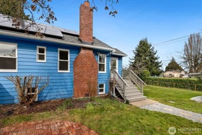 9501 Evanston Ave N in Seattle, WA - Building Photo - Building Photo