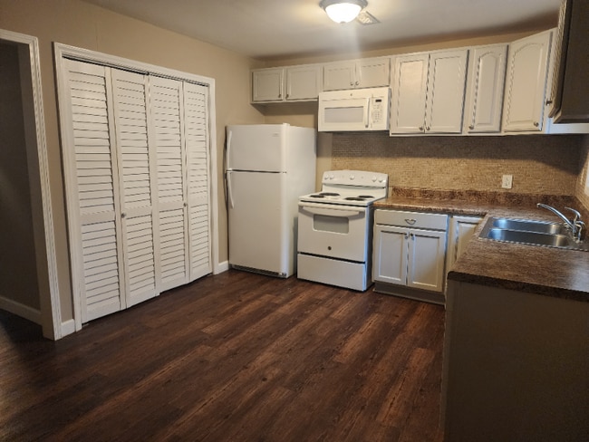 1411 Tangora Ln in Fayetteville, NC - Building Photo - Building Photo