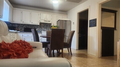 606 Vincent St in Houston, TX - Building Photo - Building Photo