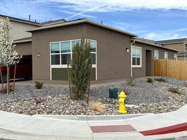 property at 2494 Metolius Dr