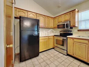 166 Stewart Way in Monroe, OH - Building Photo - Building Photo