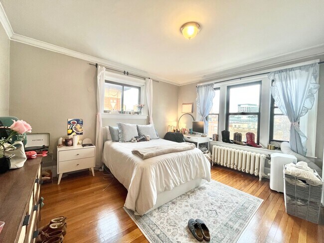 property at 448 Park Dr