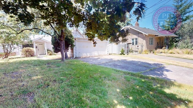 property at 4333 NE 63rd Ave