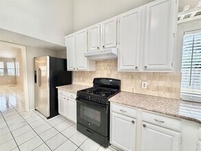 3410 Woodstream Pl in Sugar Land, TX - Building Photo - Building Photo