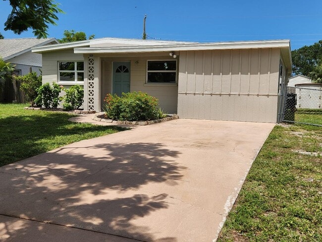 property at 1059 Lillian St