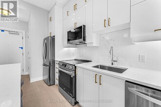 470-470 Gordon Krantz Ave in Milton, ON - Building Photo - Building Photo