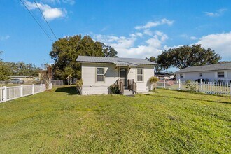 712 4th St in St. Cloud, FL - Building Photo - Building Photo