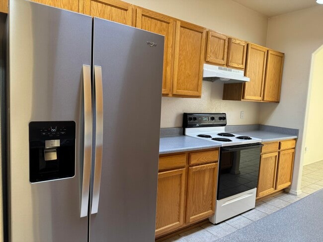 property at 9704 Lagrima De Oro Rd NE