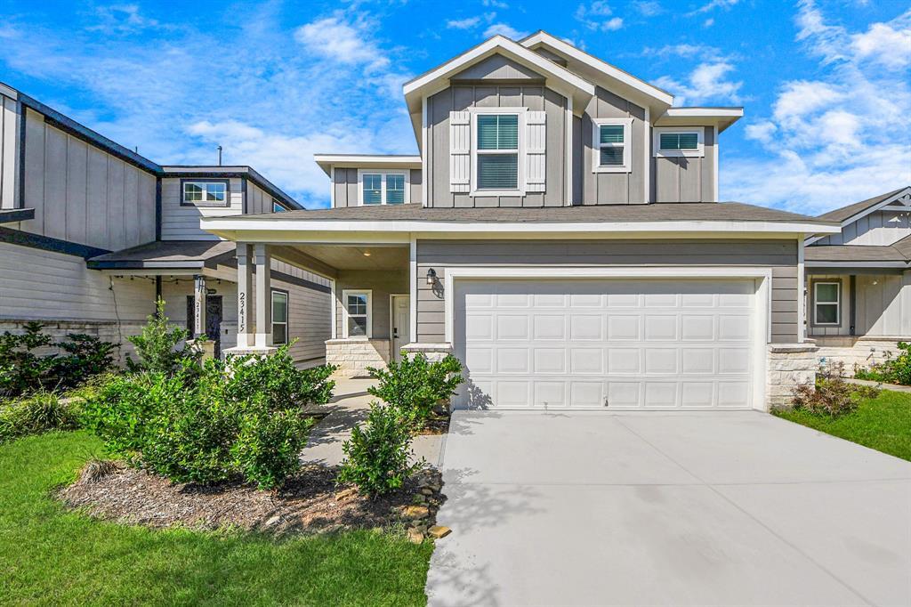 23415 Pagoda Oak Dr in Spring, TX - Foto de edificio