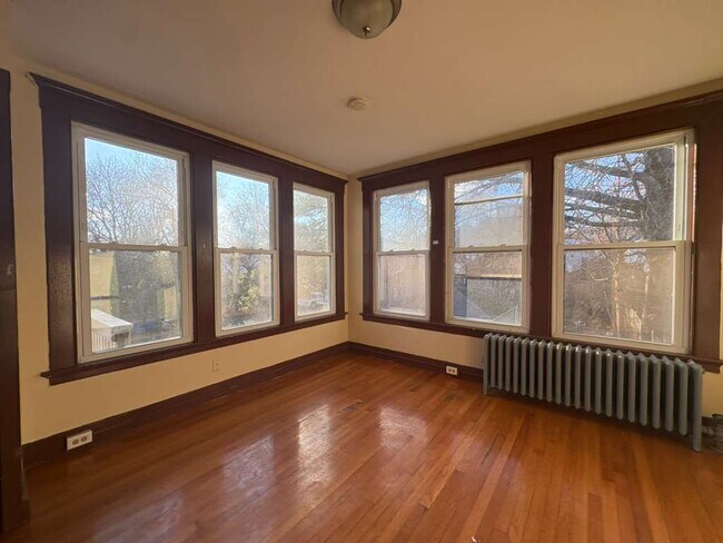 346 Norton St, Unit 2 in New Haven, CT - Building Photo - Building Photo