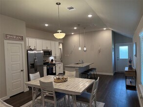 26260 Astral Wy in La Marque, TX - Building Photo - Building Photo