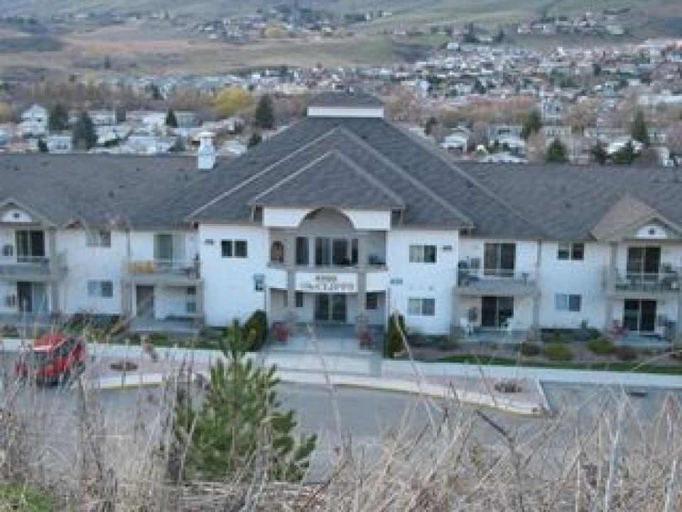 The Cliffs in Vernon, BC - Building Photo