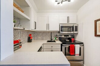 7904 West Dr, Unit SI FL3-ID1022625P in North Bay Village, FL - Building Photo - Building Photo