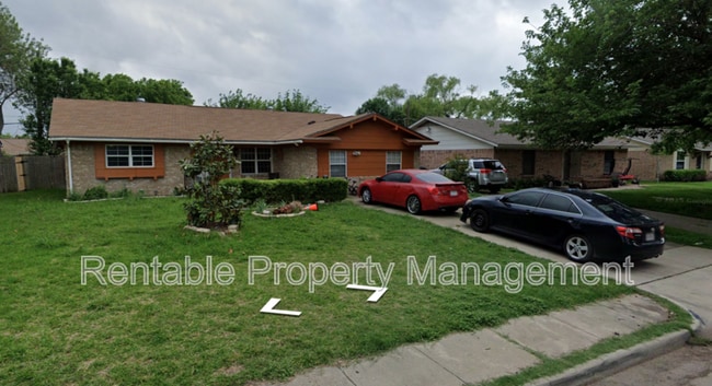 property at 309 Forrest Hill Ln