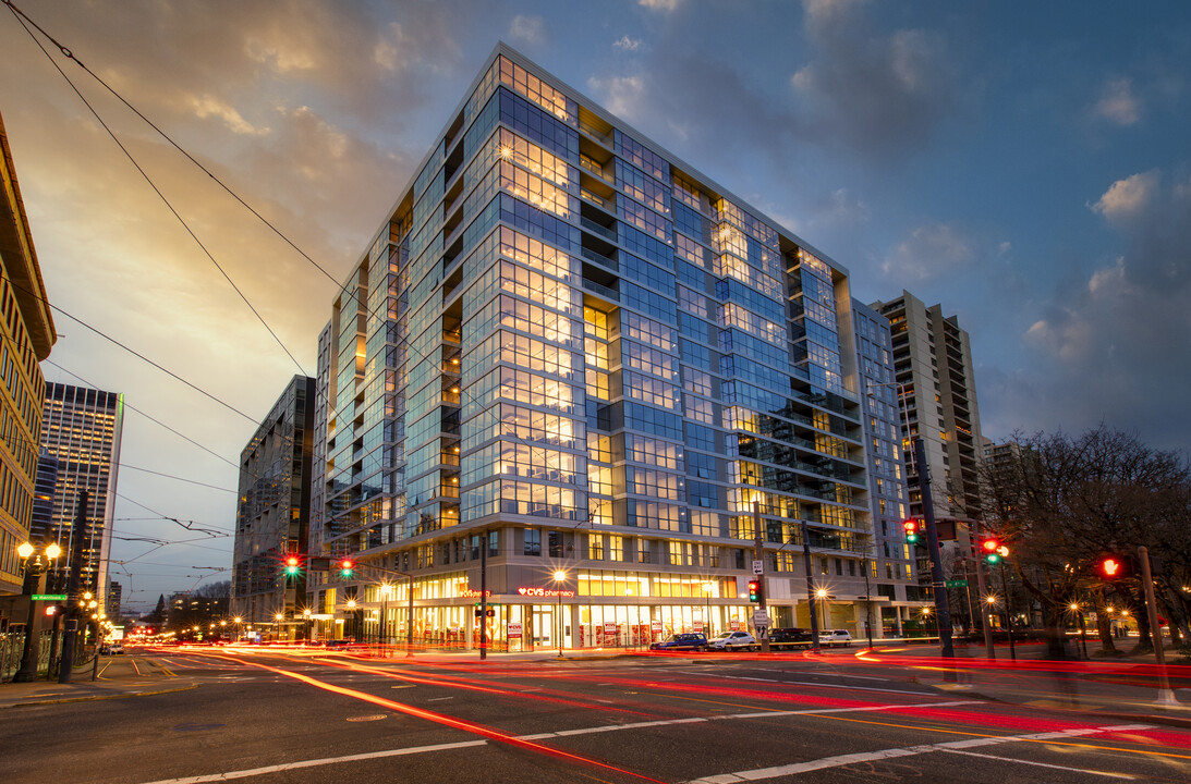 The Collective on 4th in Portland, OR - Building Photo