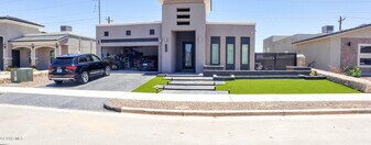 3008 Bob Beamon St in El Paso, TX - Building Photo